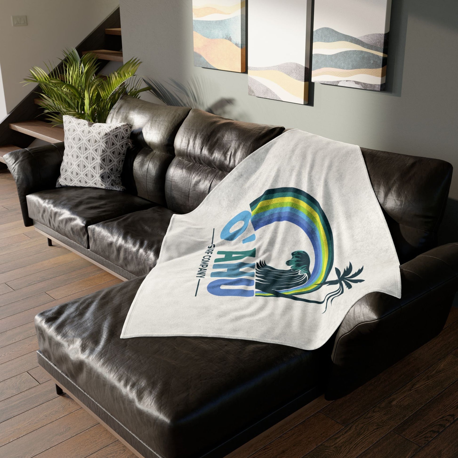 Hawaiian Island Throw Blanket – Cozy Fleece Blanket with Vibrant Ocean Rainbow Hues - O'ahu Surf Company